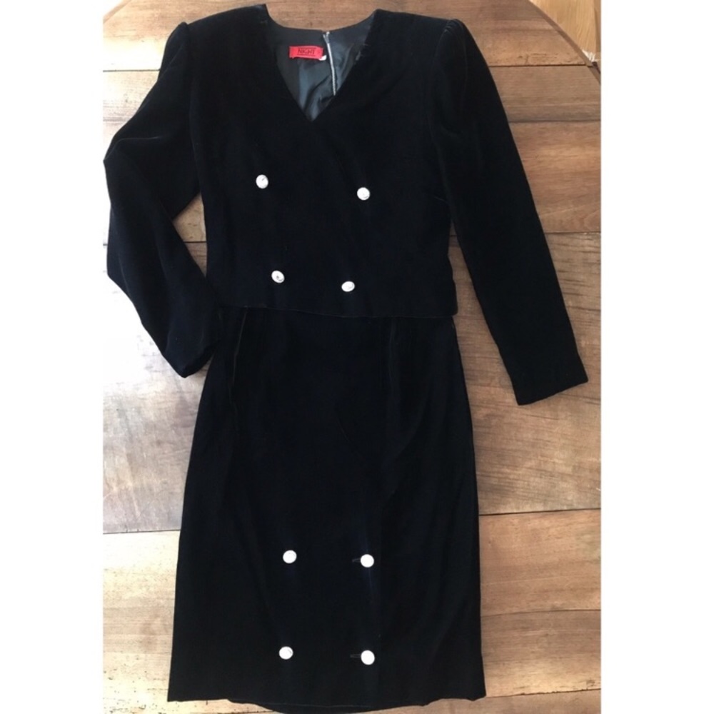 Valentino red night suit